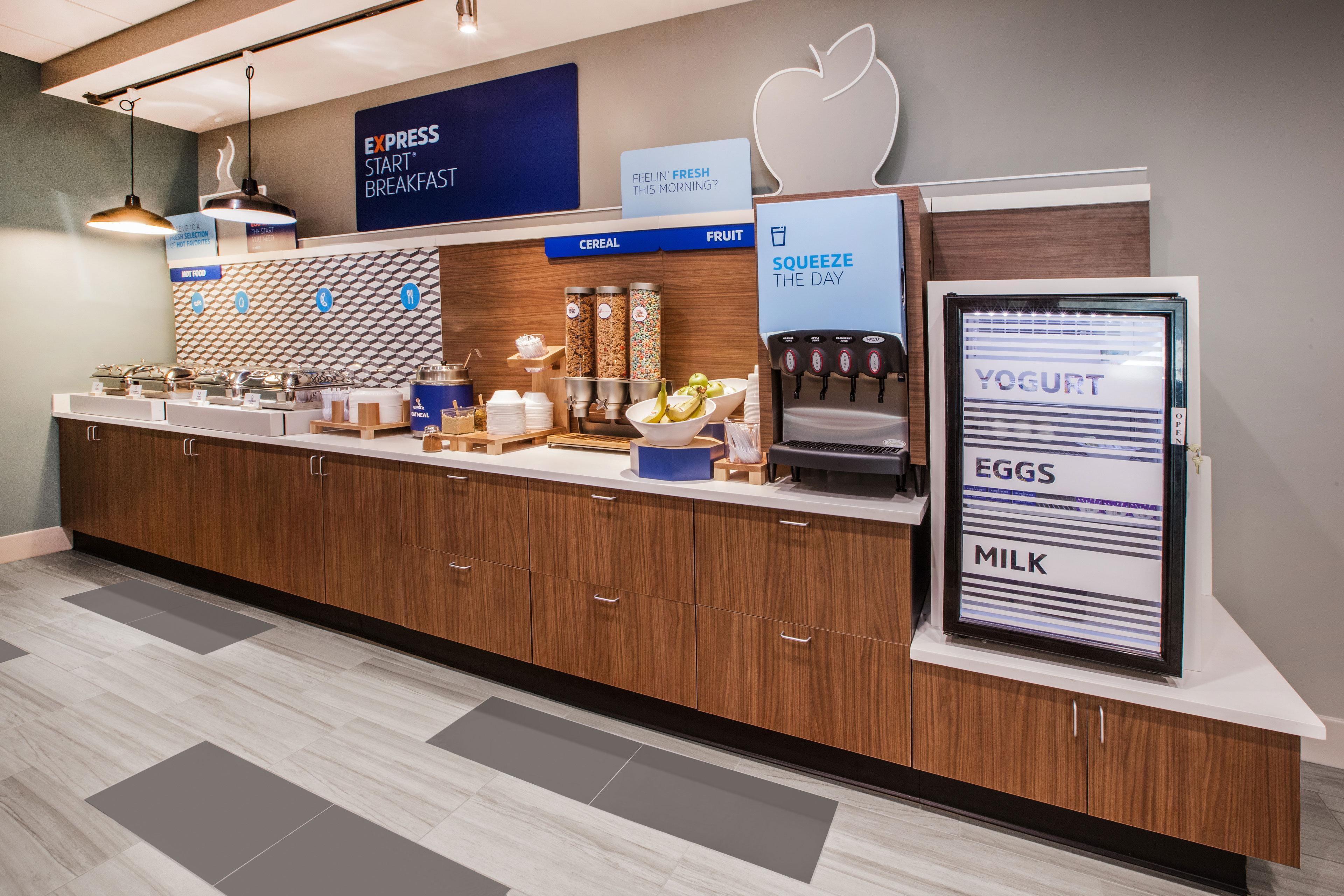 Holiday Inn Express Hotel & Suites Goldsboro - Base Area By Ihg Екстер'єр фото