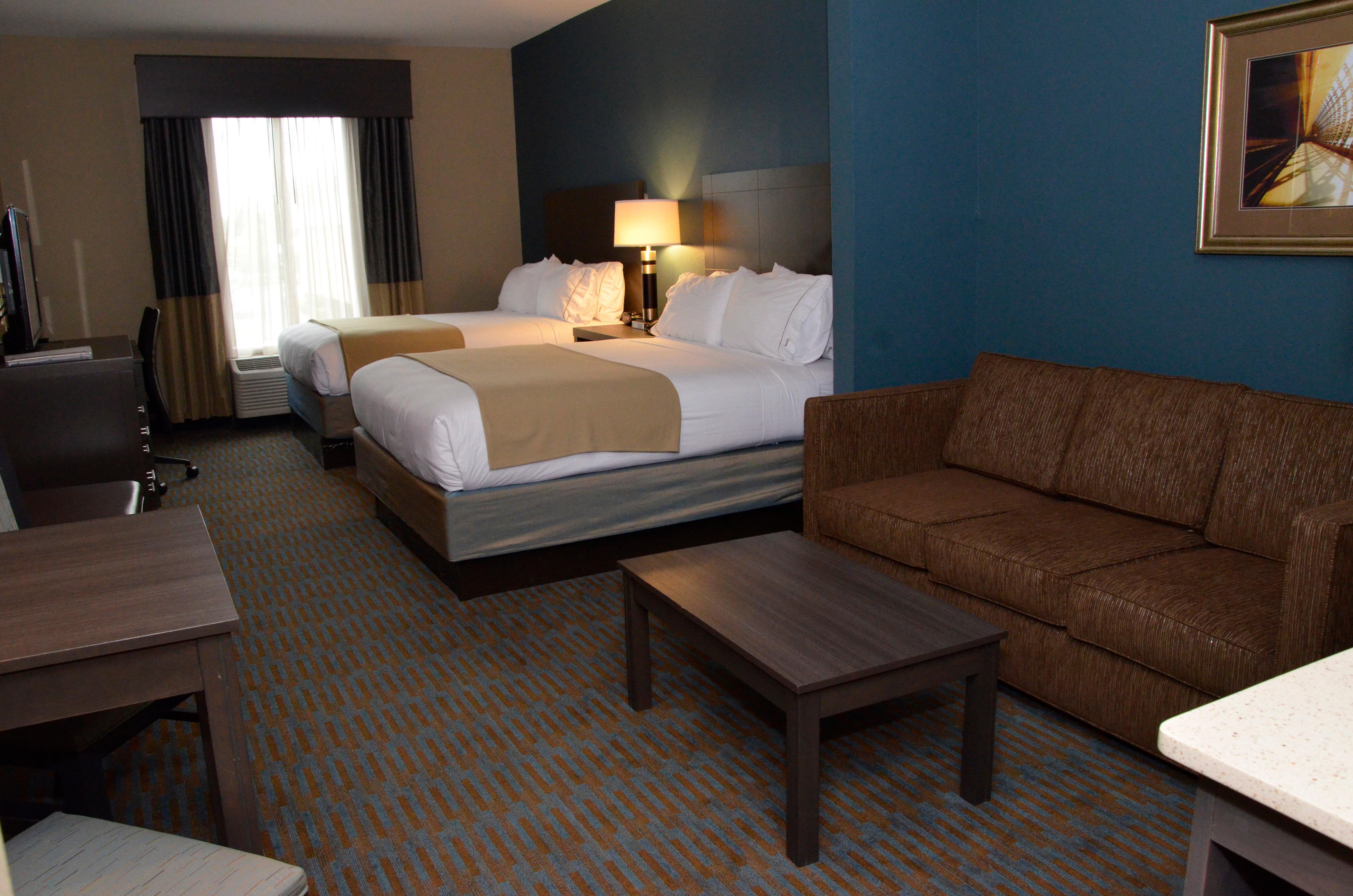 Holiday Inn Express Hotel & Suites Goldsboro - Base Area By Ihg Екстер'єр фото