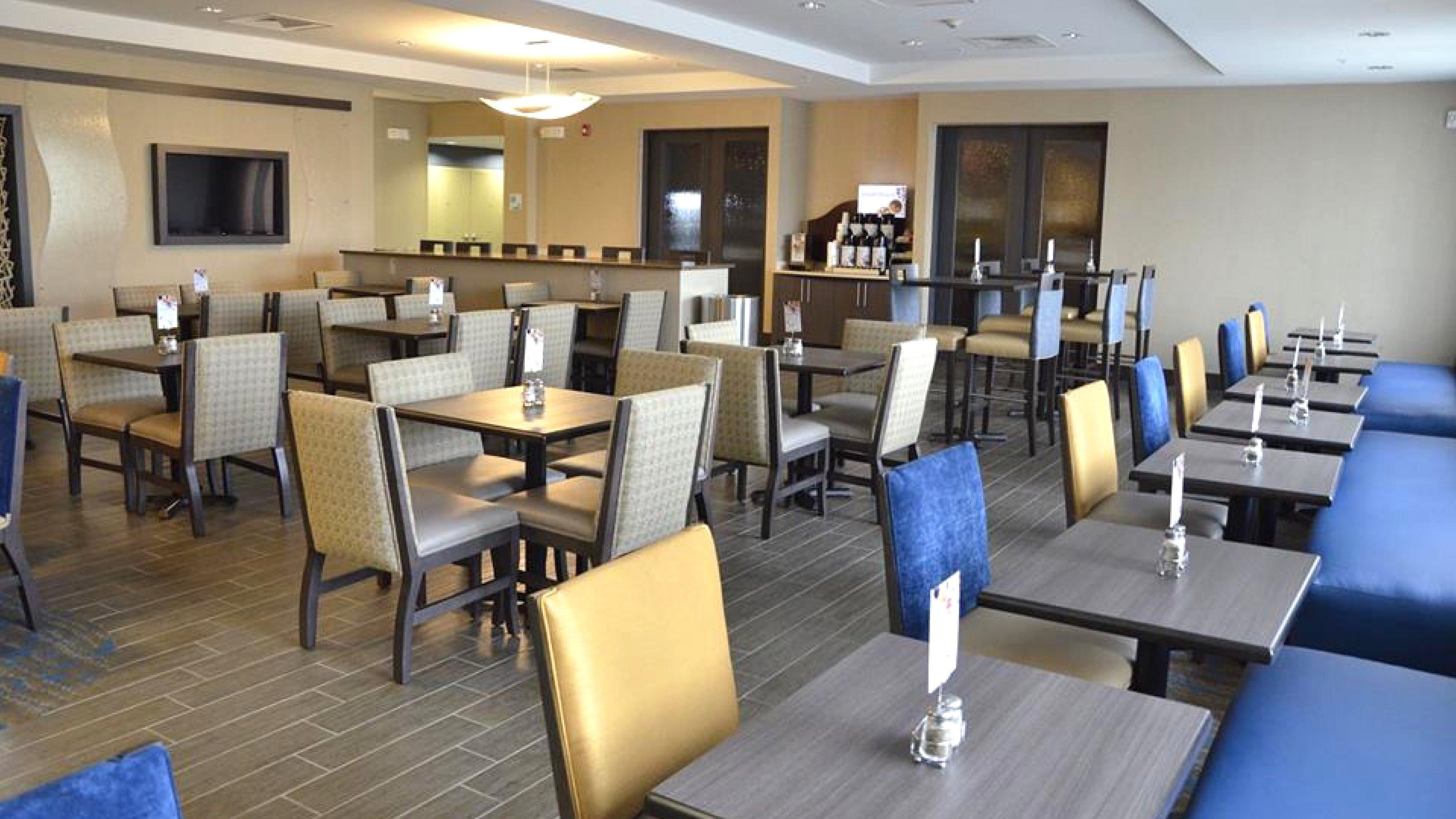 Holiday Inn Express Hotel & Suites Goldsboro - Base Area By Ihg Екстер'єр фото